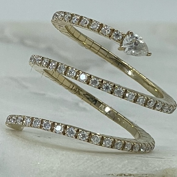 14k Gold Moissanite Snake Dragon Ring - Picture 9 of 17